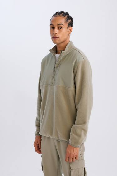 DeFactoFit Standart Fit Dik Yaka Fermuarlı Polar Sporcu Sweatshirt
