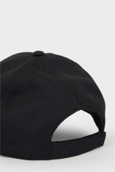 شفقة كاب رجالي من ستار وورز