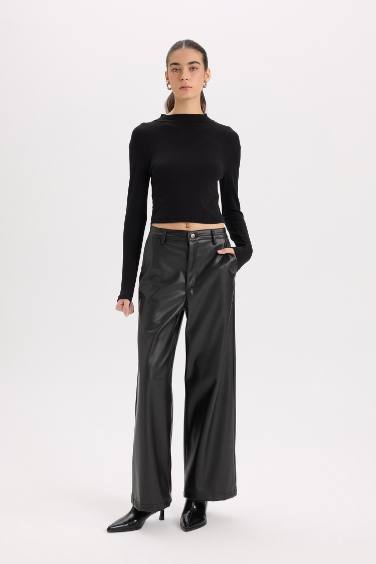 Culotte Fit Wide Leg With Pockets Faux Leather Trousers