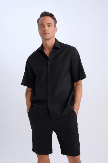 Regular Fit Beli Bağcıklı Dokulu Bermuda Şort