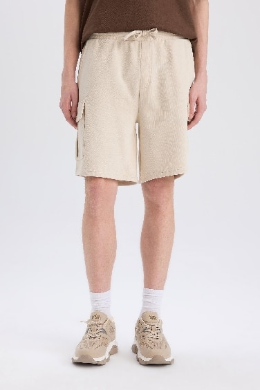 Шорты стандартной посадки