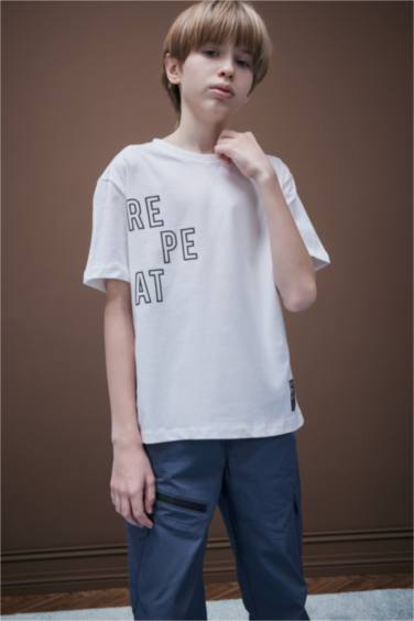 تيشيرت اولاد مطبوع قصة عادية برقبة مستديرة