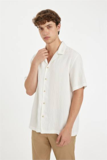 Regular Fit Resort Collar Short Sleeve Shirt