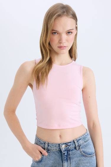 Slim Fit Halter Collar Tank Top