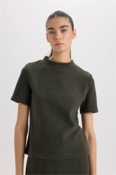 Slim Fit Half Turtleneck Basic Short Sleeve T-Shirt