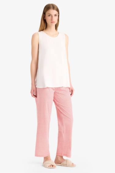 بلوزة بدون كم قصة عادية برقبة مستديرة من Fall in Love