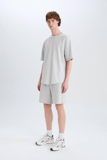 Short en coton tissu gaufré à coupe régulière