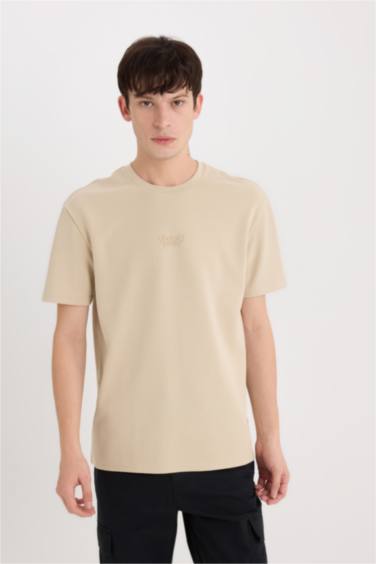 дөңгелек жаға минималл Қысқа жеңді футболка