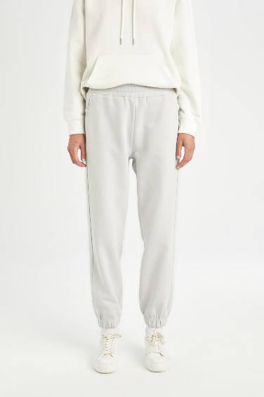 بنطلون سويت بانتس بيزك جوجر تقيل بجيب بأستك من تحت