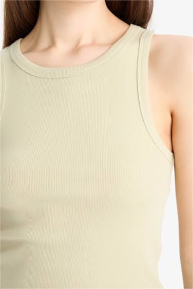 Обтягивающая майка из кашкорсе с круглым вырезом