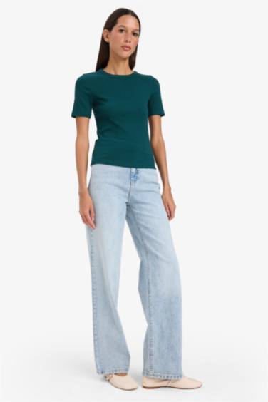 Woman Short Sleeve T-Shirt