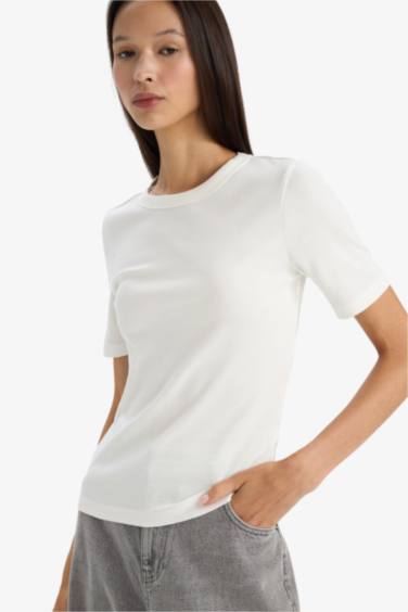 Woman Short Sleeve T-Shirt