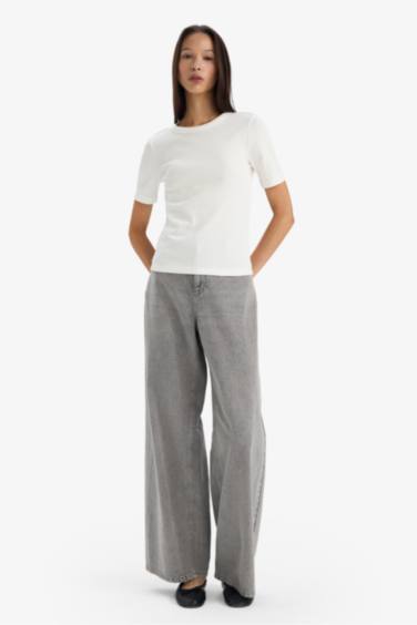 Woman Short Sleeve T-Shirt