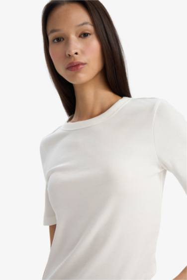 Woman Short Sleeve T-Shirt