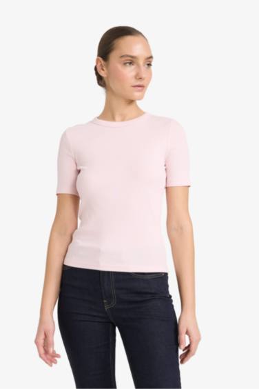 Basic Slim Fit Ribbed Crew Neck Short Sleeved T-shirt