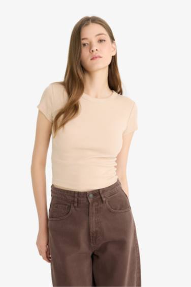 Woman Short Sleeve T-Shirt