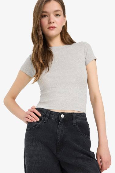 Woman Short Sleeve T-Shirt