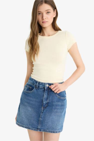 Woman Short Sleeve T-Shirt