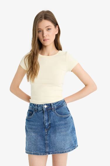 Woman Short Sleeve T-Shirt