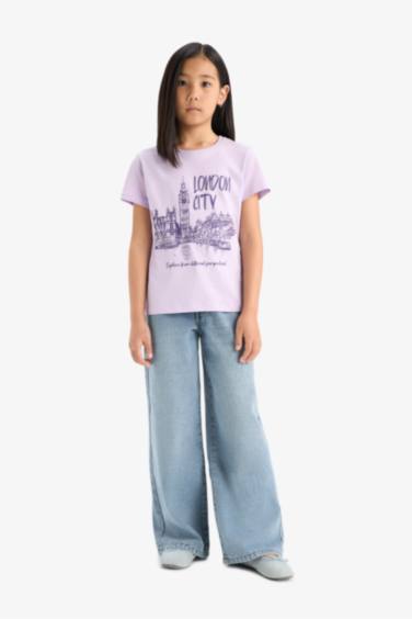 تيشيرت بناتي نص كم مطبوع وياقة مستديرة