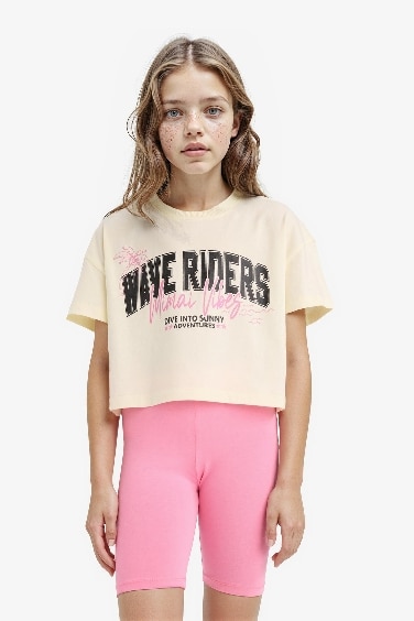 تيشيرت بناتي نص كم بطبعة حروف