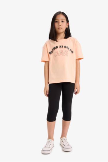 Girl Relax Fit Crew Neck T-Shirt