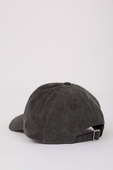 كاب بناتي قطن تطريز بطبعة Snoopy