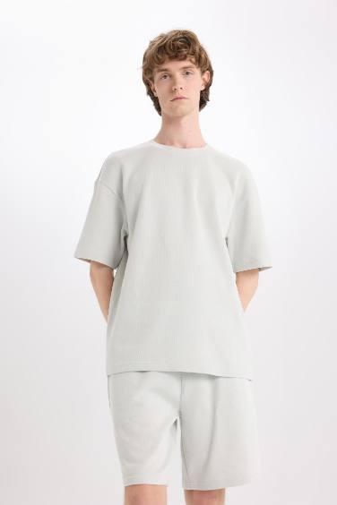 Шорты с прямыми штанинами