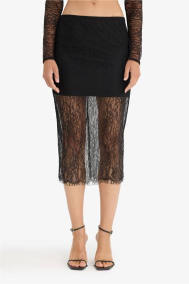 Slim Fit Lined Midi Lace Skirt