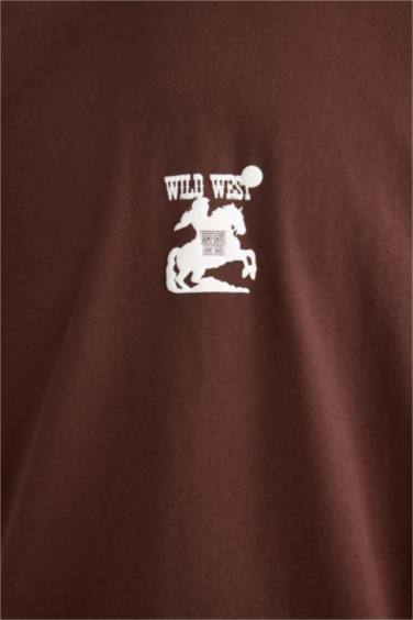 Boxy fit футболка с круглым вырезом и короткими рукавами, с принтом