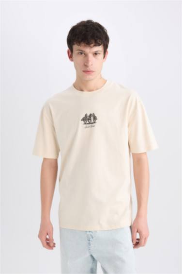 تيشيرت أوفر سايز مطبوع برقبة مستديرة