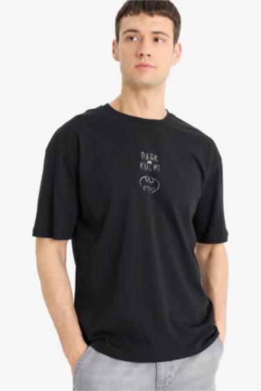 Boxy Fit Batman Licence Crew Neck Printed Short Sleeve T-Shirt