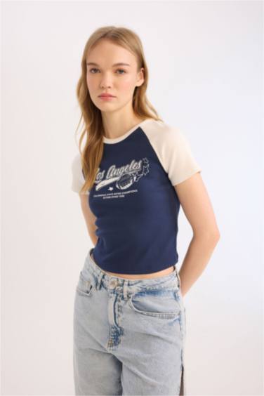 Fitted Crew Neck Printed Corduroy T-Shirt