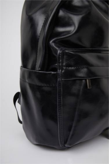 جنطة ظهر جلد صناعي