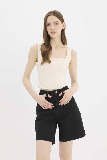 Джинсовые шорты-бермуды с обычной посадкой на талии