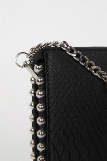 Женская сумка через плечо из искусственной кожи с заклепками