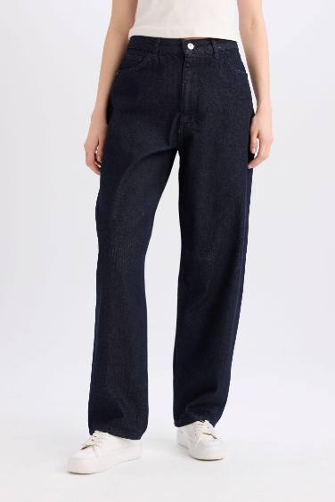 سروال جينز باجي فيت طويل بخصر عالي