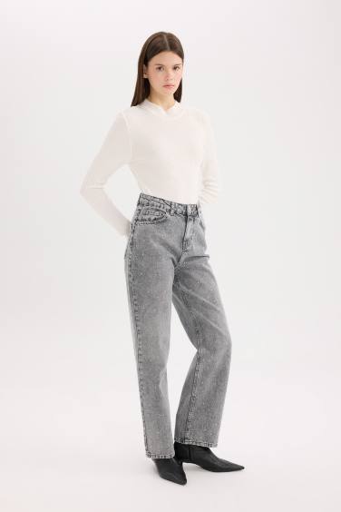 Straight Fit High Waist Ankle Length Washed Jeans