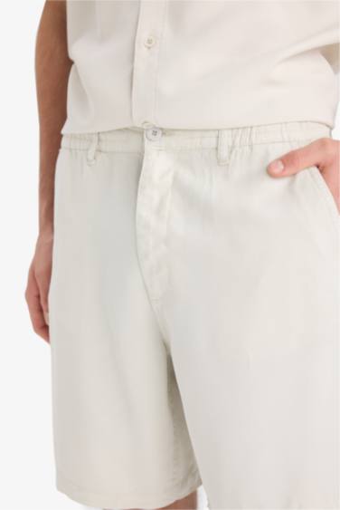 Relax Fit Akışkan Kumaş Bermuda Şort - Görsel 5