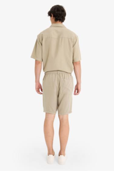 Relax Fit Akışkan Kumaş Bermuda Şort - Görsel 8