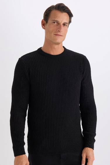 Standard Fit Crew Neck Knitwear Pullover