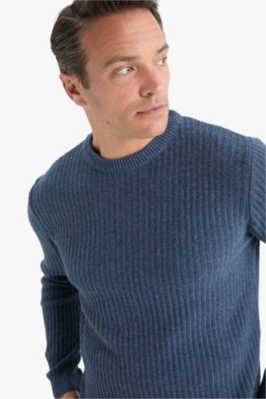 Standard Fit Crew Neck Knitwear Pullover