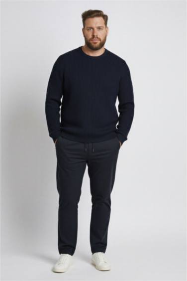 Standart Fit Bisiklet Yaka Basic Dokulu Triko Kazak