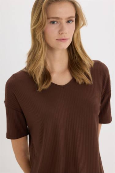 Pijama Takımı Fitilli Kaşkorse Kısa Kollu Üst Beli Lastikli Kapri Boy Alt-Fall in Love