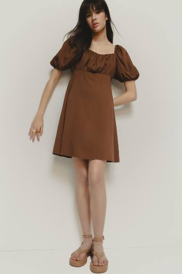 A Cut Square Neck Linen Midi Dress