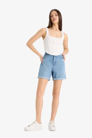 Boyfriend High Waist Crop Fit Denim Shorts
