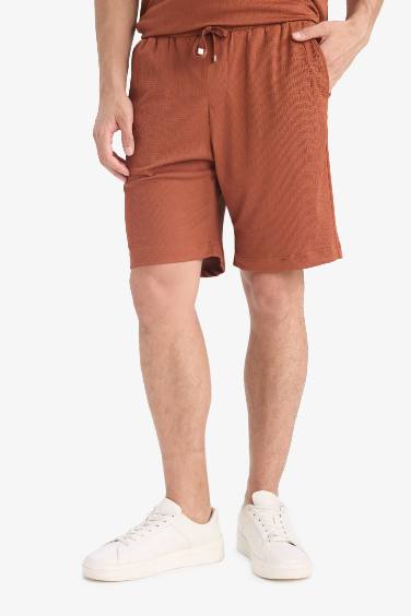 Regular Fit Beli Bağcıklı Krinkıl Bermuda Şort
