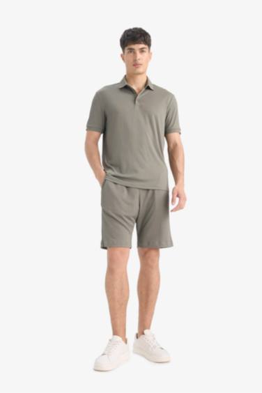 Regular Fit Tied Waist Crinkle Bermuda Shorts