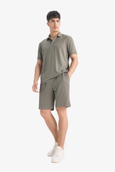 Regular Fit Tied Waist Crinkle Bermuda Shorts