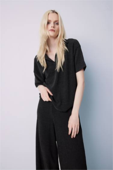 T-shirt polo basique à manches courtes pour femme